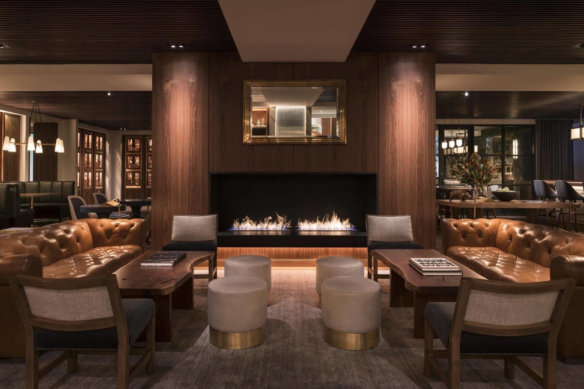 Four Seasons Hotel